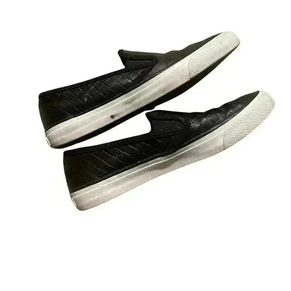 Black Seaside Emboss Weave Slip On Leather Sneakers || Sperry || Size US 6.5 - Picture 4 of 4